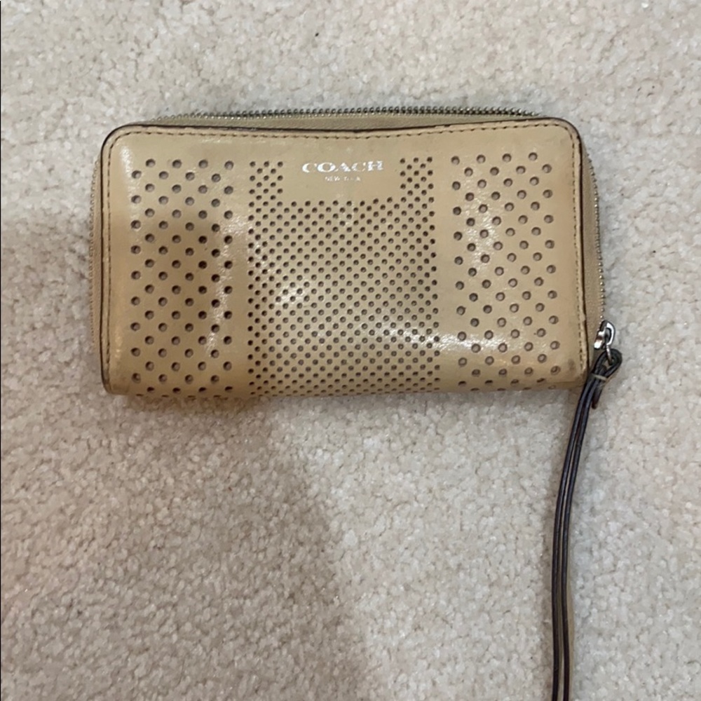 Small Coach Wallet - image 1